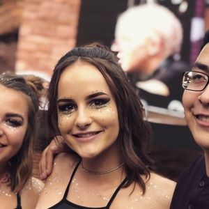 Meet your Posher, Isabelle